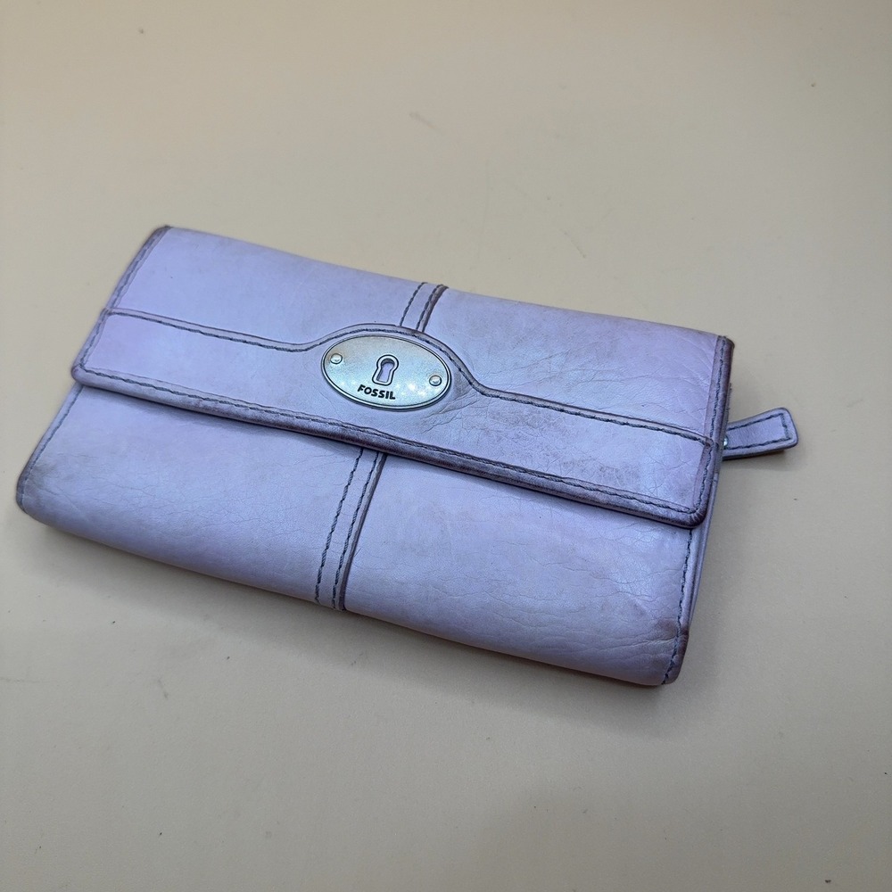 Fossil Maddox Flap Clutch Wallet Lavender Purple Leather Women's